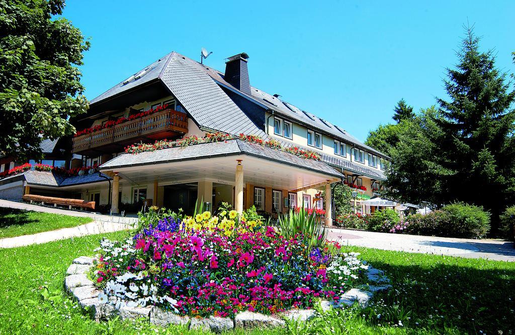 Hotel Schwarzwald-Resort Roessle Todtmoos Exterior photo